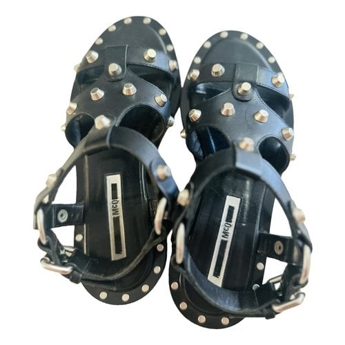 Pre-owned Mcq By Alexander Mcqueen Leather Sandal In Black