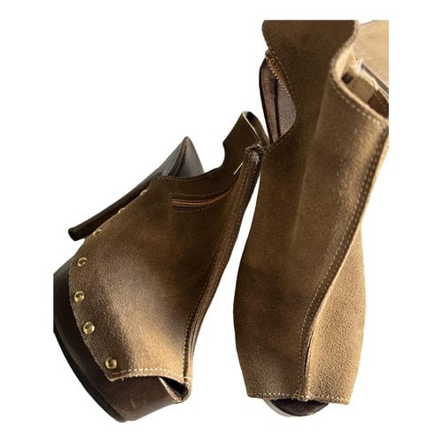Pre-owned Prima Donna Mules & Clogs In Camel
