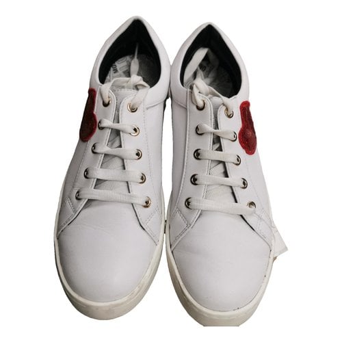 Pre-owned Moschino Love Leather Trainers In White