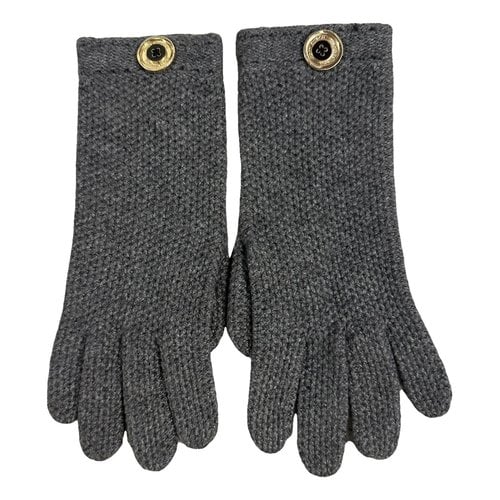 Pre-owned Tory Burch Cashmere Gloves In Grey