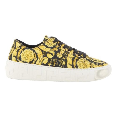 Pre-owned Versace Cloth Trainers In Multicolour