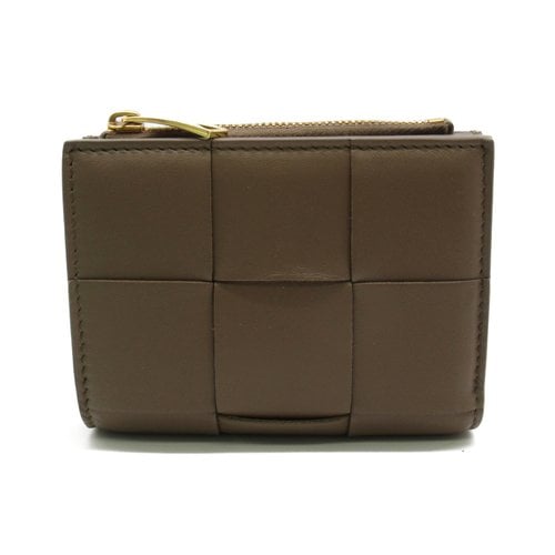 Pre-owned Bottega Veneta Leather Wallet In Brown