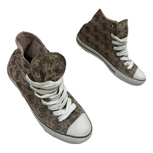 Pre-owned Guess Velvet Trainers In Brown