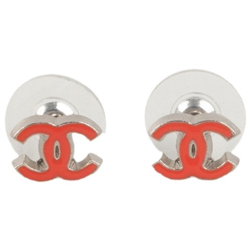 Pre-owned Chanel Cc Earrings In Red