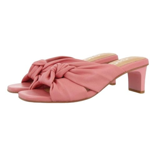 Pre-owned Gioseppo Leather Mules In Pink