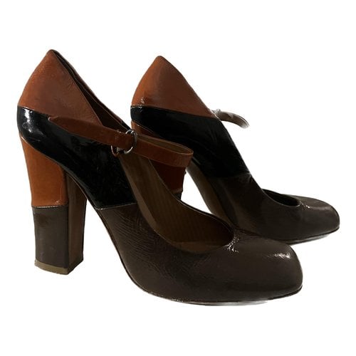Pre-owned Moschino Leather Heels In Brown