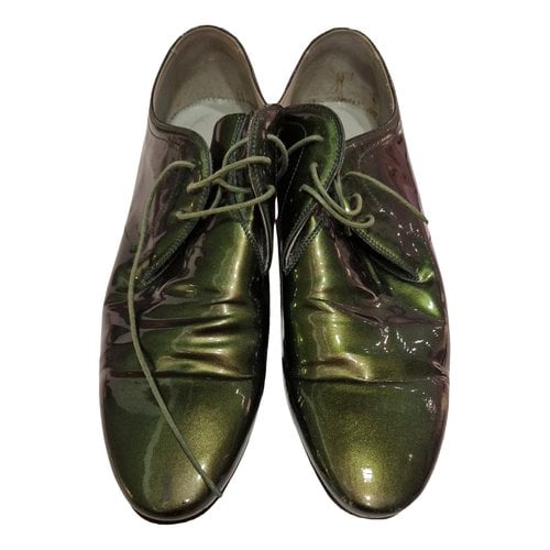 Pre-owned Alexander Mcqueen Patent Leather Lace Ups In Green