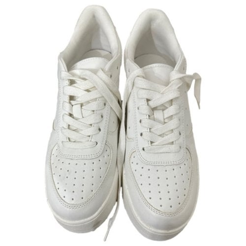 Pre-owned Steve Madden Leather Trainers In White