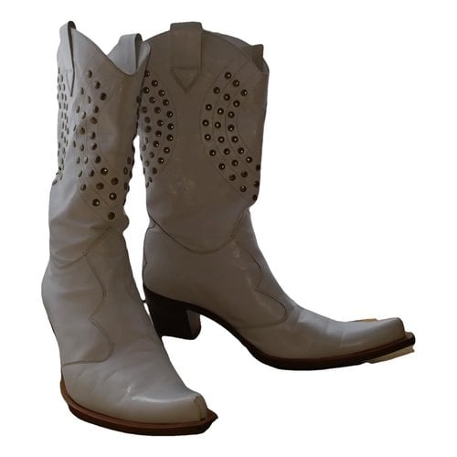 Pre-owned Aldo Castagna Leather Cowboy Boots In White
