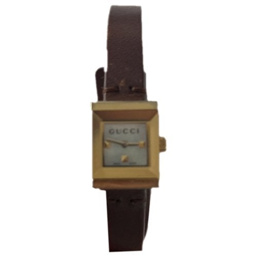 Pre-owned Gucci G-timeless Watch In Brown