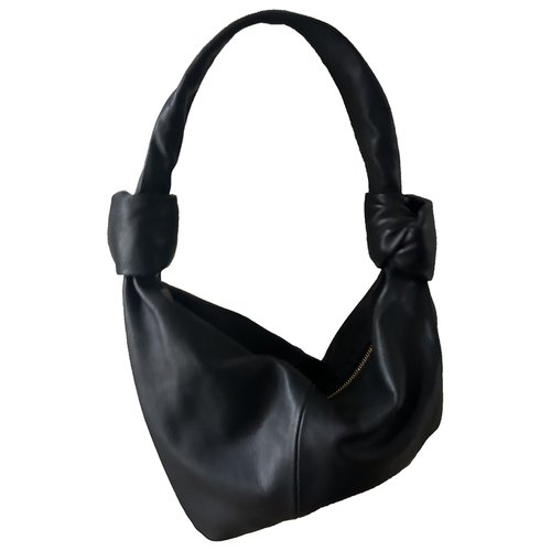 Pre-owned Bottega Veneta Double Knot Leather Handbag In Black