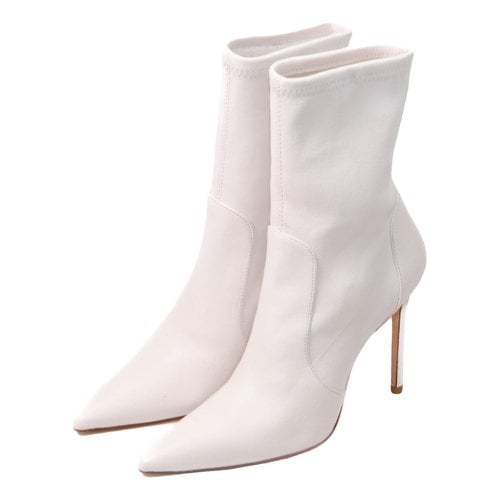 Pre-owned Stuart Weitzman Leather Boots In White