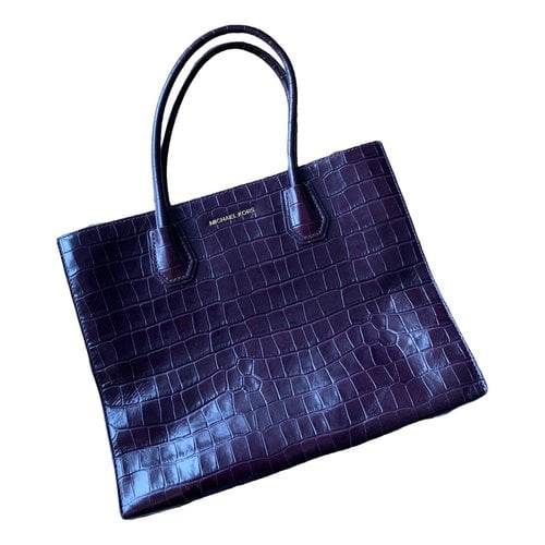Pre-owned Michael Kors Selma Leather Handbag In Purple