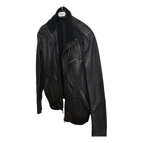 Pre-owned Ikks Leather Vest In Black
