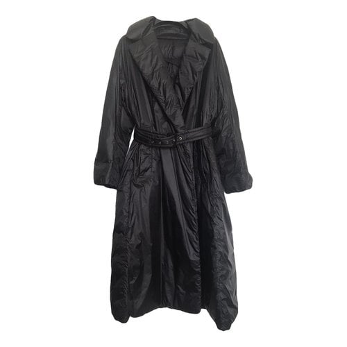 Pre-owned Moncler Coat In Black