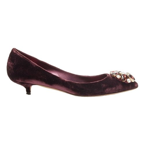 Pre-owned Dolce & Gabbana Velvet Heels In Purple