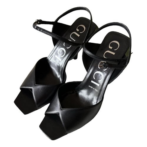 Pre-owned Gucci Leather Sandals In Black