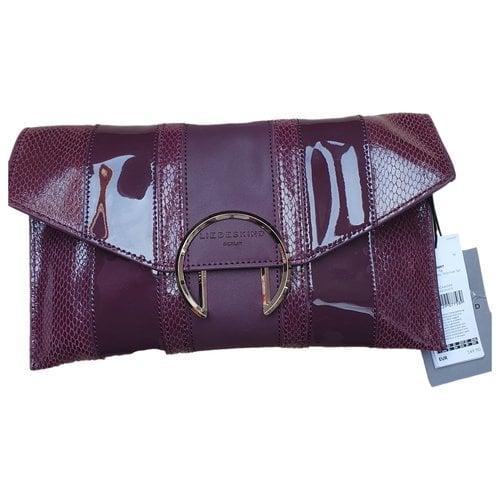 Pre-owned Liebeskind Leather Clutch Bag In Purple