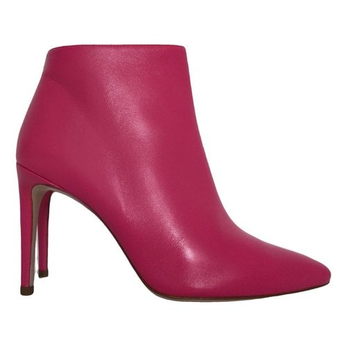 Pre-owned Stuart Weitzman Leather Ankle Boots In Pink