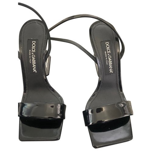Pre-owned Dolce & Gabbana Patent Leather Sandal In Black
