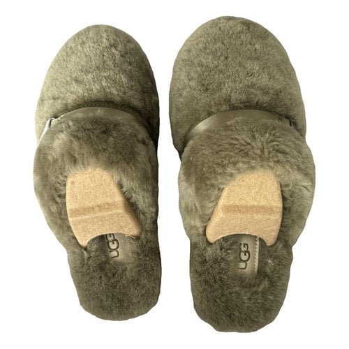 Pre-owned Ugg Faux Fur Sandals In Green