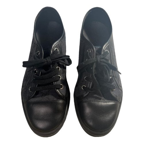 Pre-owned Gucci Cloth Trainers In Black