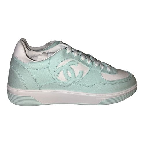 Pre-owned Chanel Cloth Low Trainers In Blue