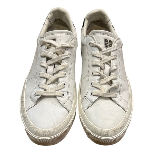 Pre-owned Givenchy Leather Low Trainers In White