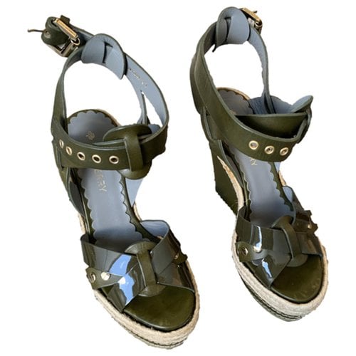 Pre-owned Mulberry Patent Leather Sandals In Green