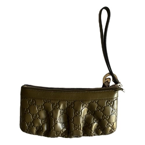Pre-owned Gucci Leather Clutch Bag In Green
