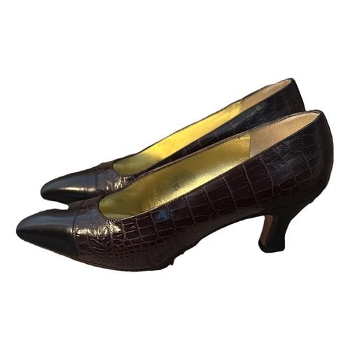 Pre-owned Bruno Magli Leather Heels In Brown