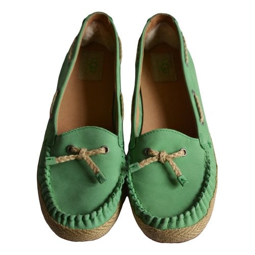 Pre-owned Ugg Leather Flats In Green