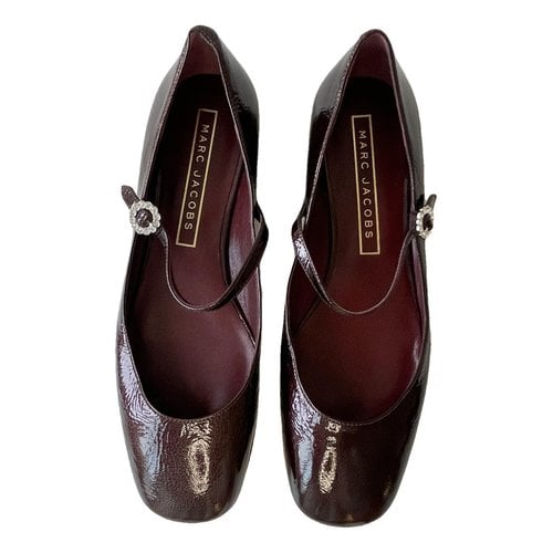 Pre-owned Marc Jacobs Leather Flats In Brown