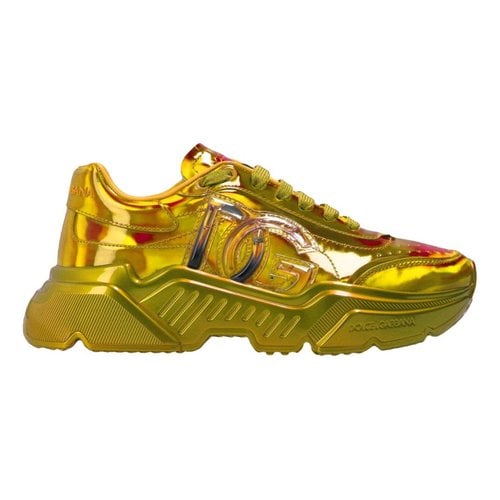 Pre-owned Dolce & Gabbana Daymaster Leather Trainers In Yellow