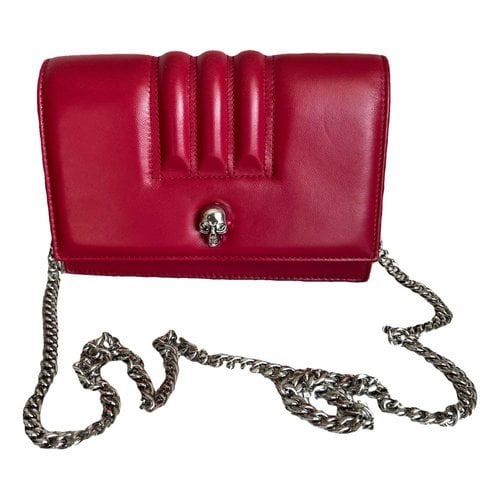 Pre-owned Alexander Mcqueen Skull Leather Handbag In Red