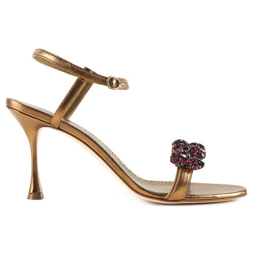 Pre-owned Manolo Blahnik Leather Sandal In Gold