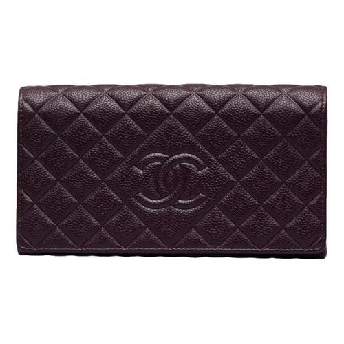 Pre-owned Chanel Leather Wallet In Purple