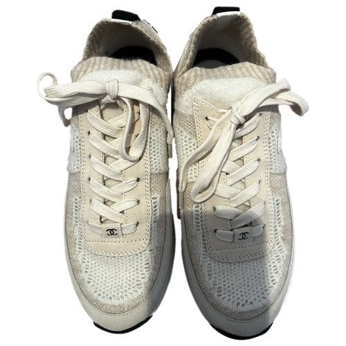 Pre-owned Chanel Cloth Trainers In Pink