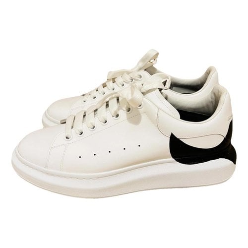 Pre-owned Alexander Mcqueen Oversize Leather Low Trainers In White