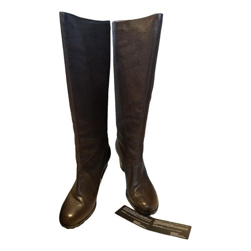 Pre-owned Pollini Leather Boots In Brown