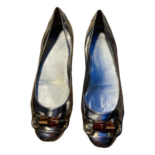 Pre-owned Gucci Patent Leather Ballet Flats In Gold