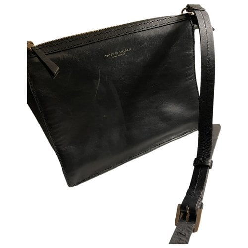 Pre-owned Tiger Of Sweden Leather Crossbody Bag In Black