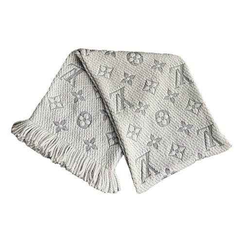 Pre-owned Louis Vuitton Wool Scarf In Grey