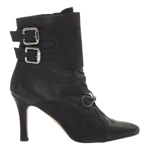 Pre-owned Manolo Blahnik Leather Ankle Boots In Black