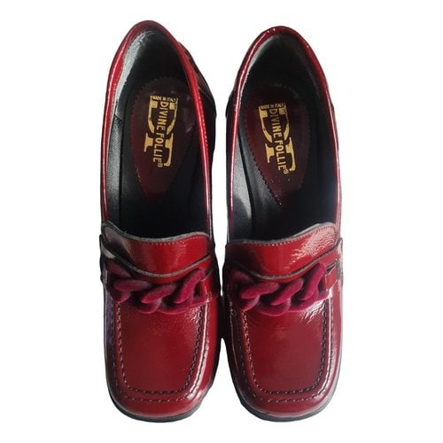 Pre-owned Divine Follie Leather Flats In Burgundy