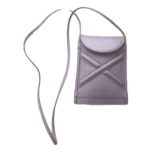 Pre-owned Alexander Mcqueen Leather Crossbody Bag In Purple