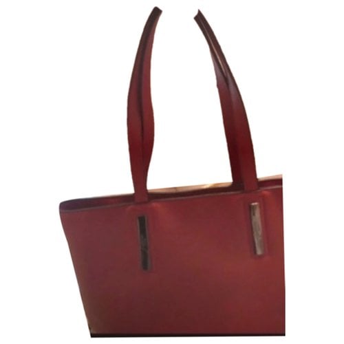 Pre-owned Gai Mattiolo Handbag In Red