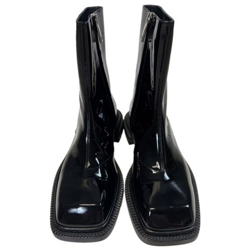 Pre-owned Max Mara Patent Leather Boots In Black