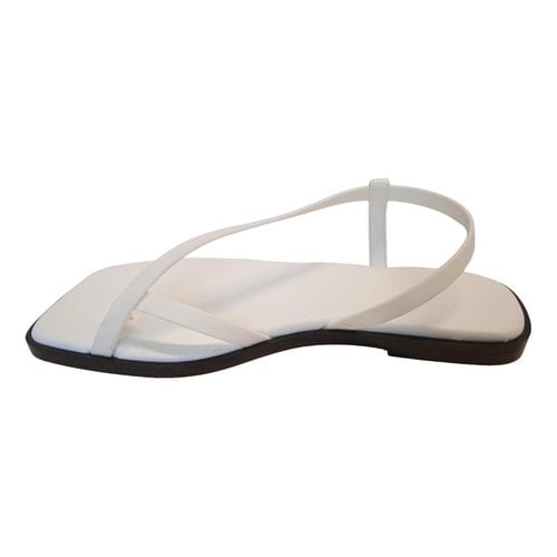 Pre-owned Piferi Sandal In White