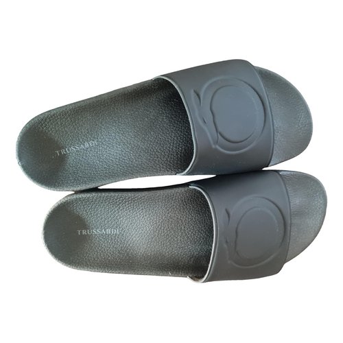 Pre-owned Trussardi Sandals In Black